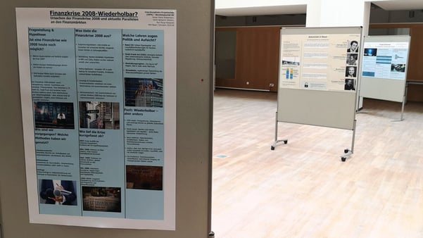 Ausstellung der IDPA-Plakate - KV Basel - Meine Berufsbildung.